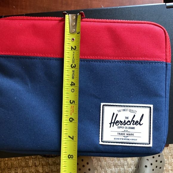 Herschel padded mobile iPad case tablet kindle nook 10" x 8" blue red canvas - Picture 5 of 5
